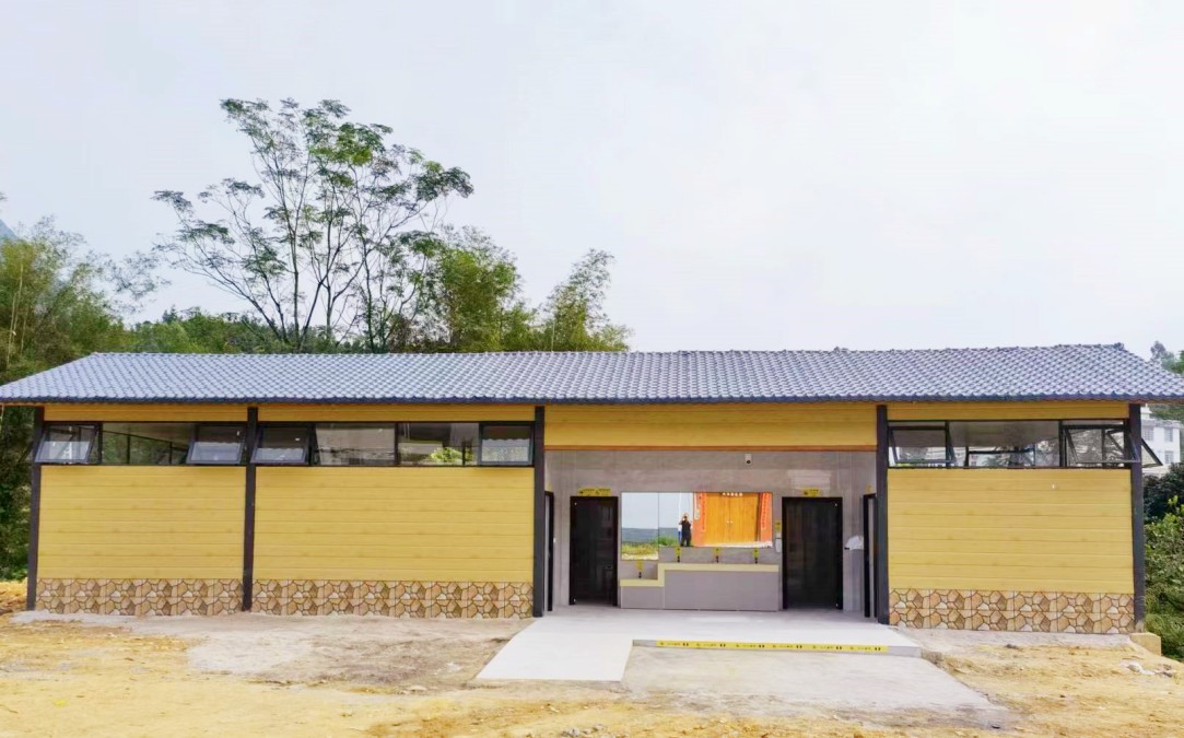 平南大鵬鎮(zhèn)陸垌屯AA級(jí)人居環(huán)境公廁